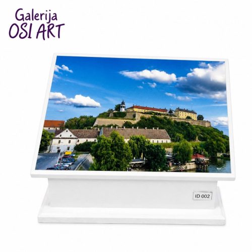 Kutija sa motivom NS